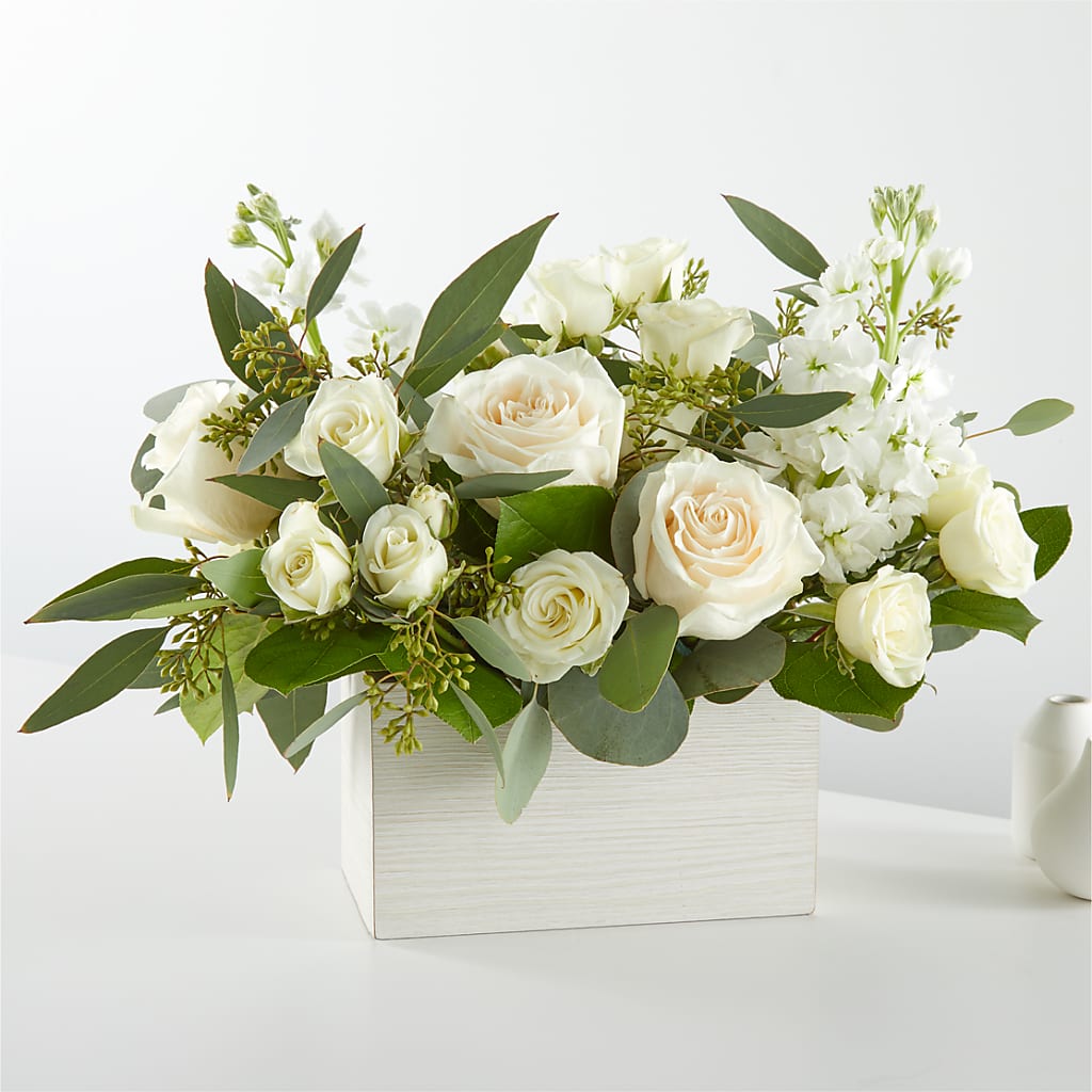 Fresh Linen Box Bouquet – MARGARITA'S FLOWERS LLC, Pembroke Pines FL