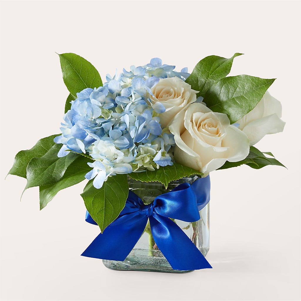 Sky Blue Delight Bouquet – MARGARITA'S FLOWERS LLC, Pembroke Pines FL