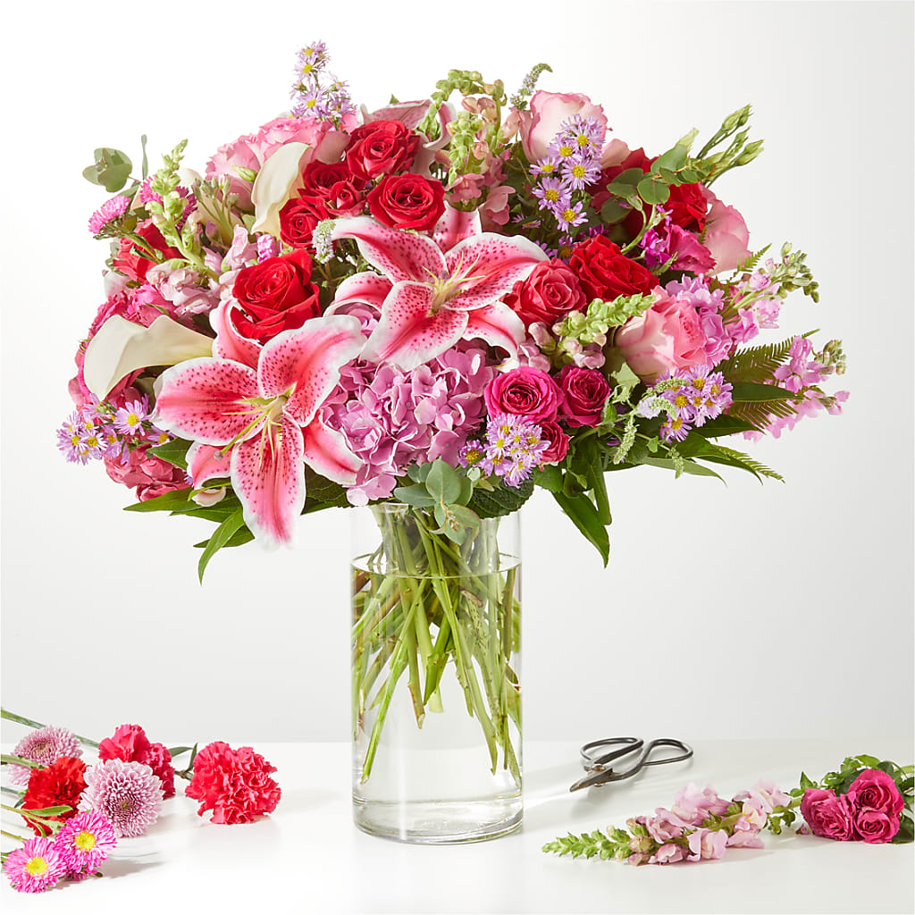 Swooning Over You - A Luxury Florist Original – MARGARITA'S FLOWERS LLC, Pembroke Pines FL
