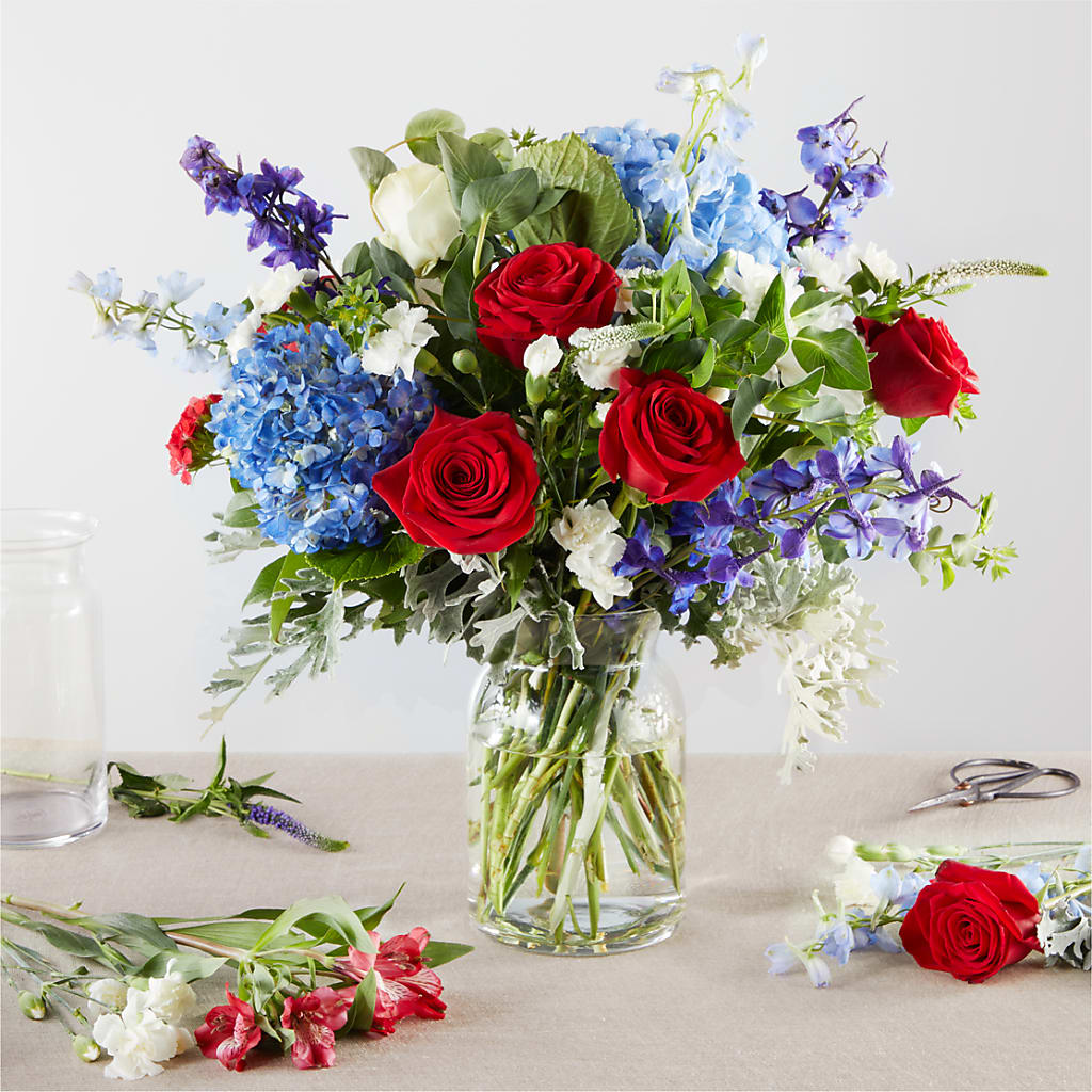 Star Spangled - A Florist Original – MARGARITA'S FLOWERS LLC, Pembroke Pines FL