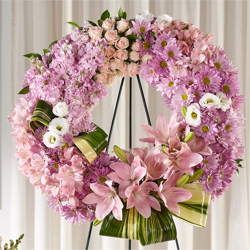 Gift of Warmth Wreath – MARGARITA'S FLOWERS LLC, Pembroke Pines FL