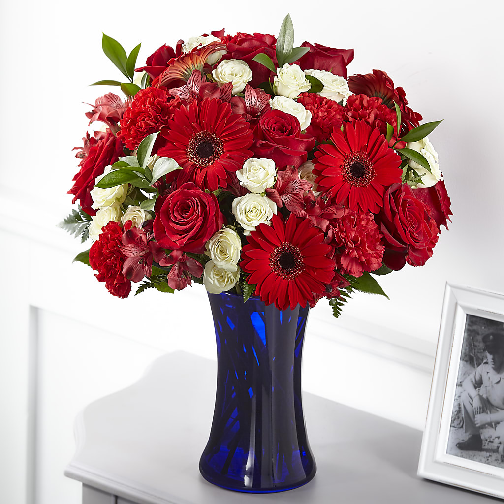 Hearts Embrace Bouquet – MARGARITA'S FLOWERS LLC, Pembroke Pines FL
