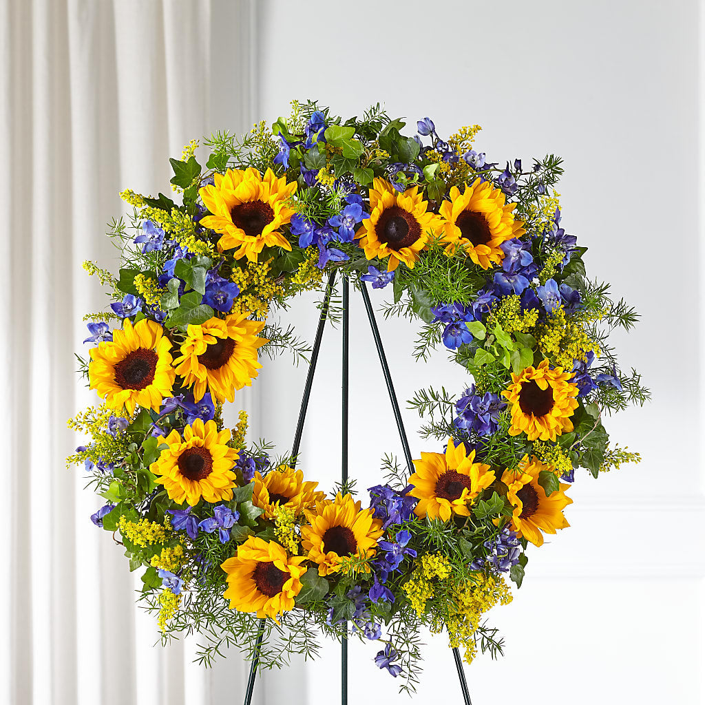 Bright Rays Wreath – MARGARITA'S FLOWERS LLC, Pembroke Pines FL