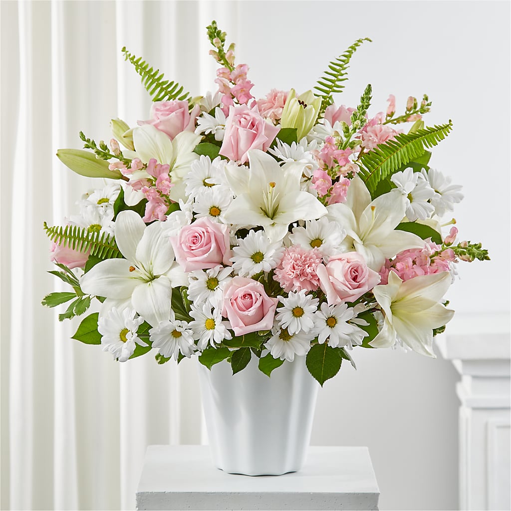 Soft Touch Tabletop Basket – MARGARITA'S FLOWERS LLC, Pembroke Pines FL