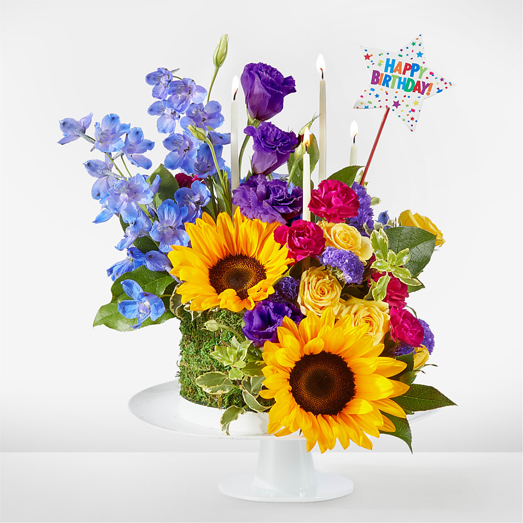 Star of the Day Floral Cake – MARGARITA'S FLOWERS LLC, Pembroke Pines FL