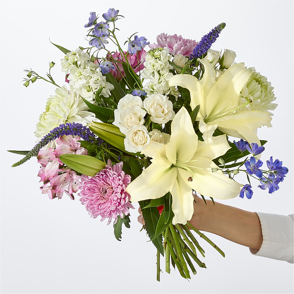Winter Celebration Bouquet – MARGARITA'S FLOWERS LLC, Pembroke Pines FL