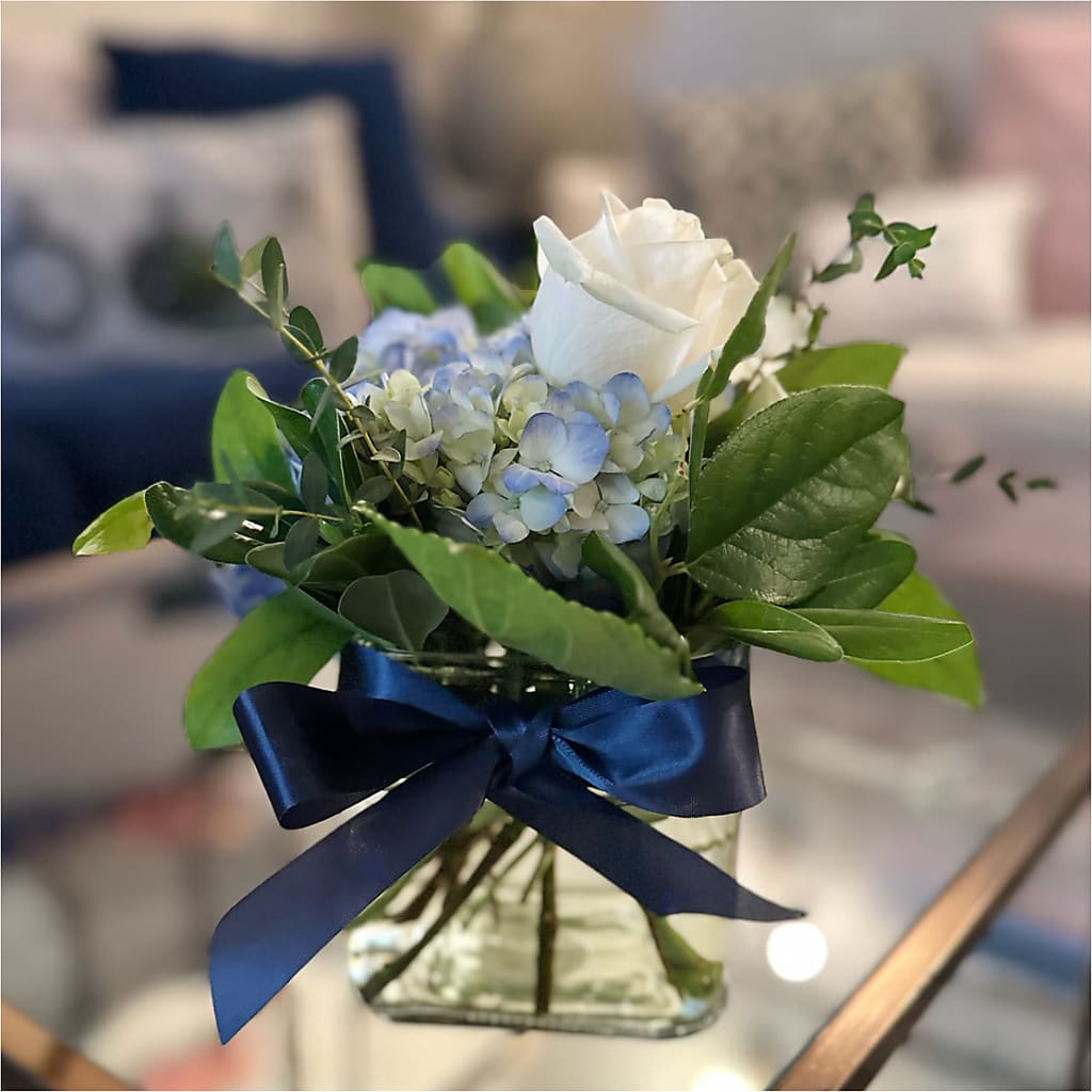 Sky Blue Delight Bouquet – MARGARITA'S FLOWERS LLC, Pembroke Pines FL