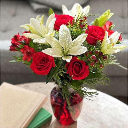 Evergreen Delight Bouquet – MARGARITA'S FLOWERS LLC, Pembroke Pines FL