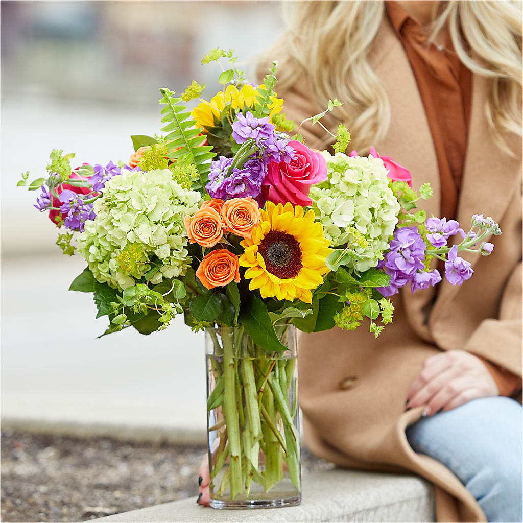 Vibrant Greetings Bouquet – MARGARITA'S FLOWERS LLC, Pembroke Pines FL
