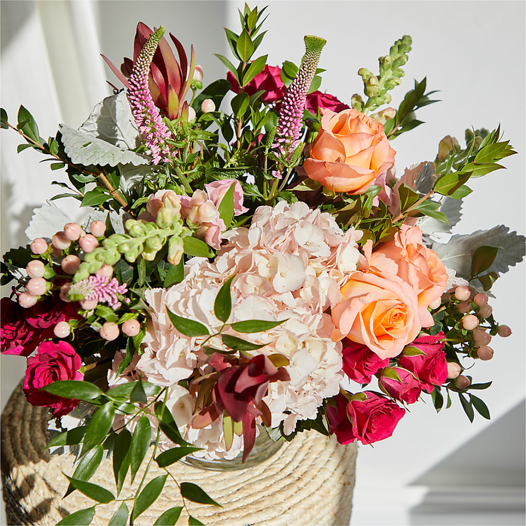 Glitz & Glam Bouquet – MARGARITA'S FLOWERS LLC, Pembroke Pines FL