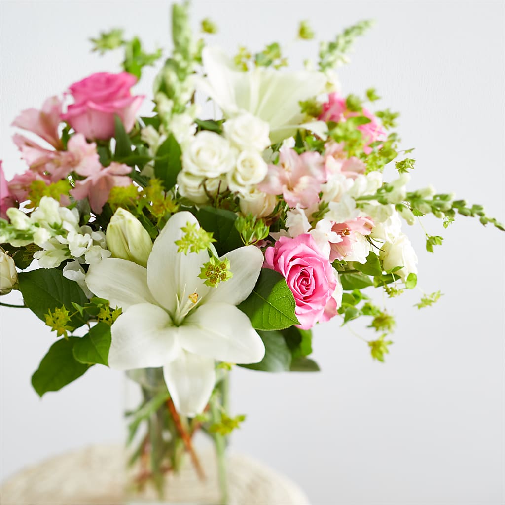 Fondly Bouquet – MARGARITA'S FLOWERS LLC, Pembroke Pines FL