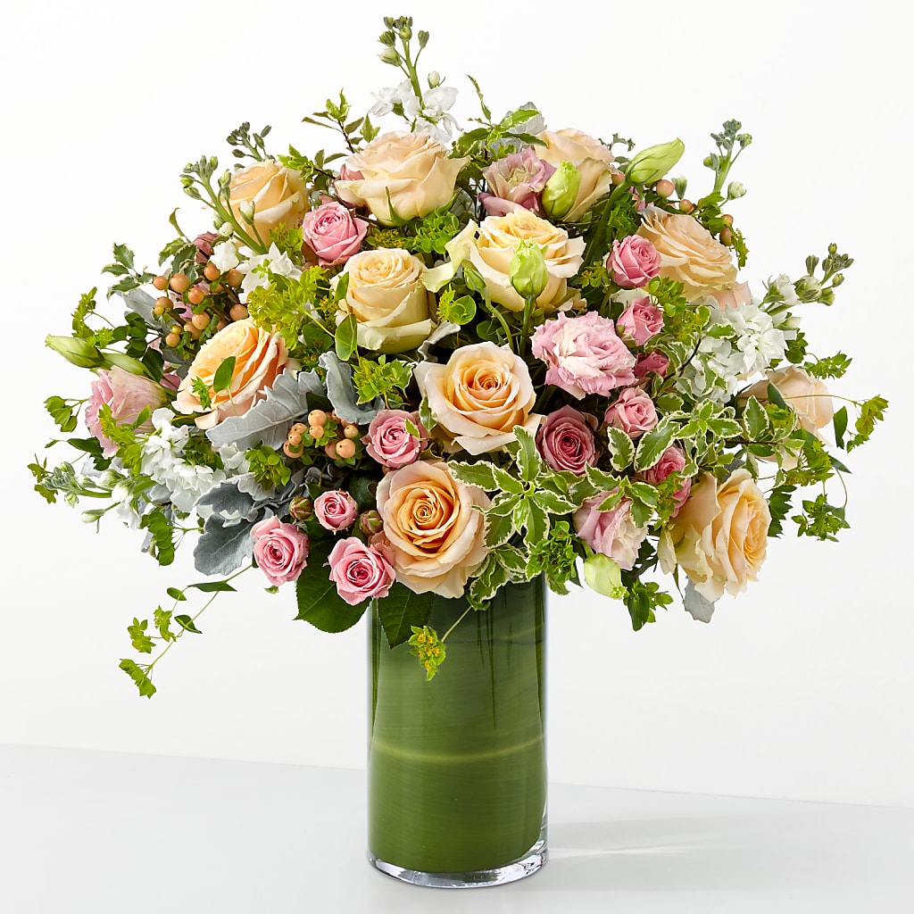 The Glamour Shot – MARGARITA'S FLOWERS LLC, Pembroke Pines FL